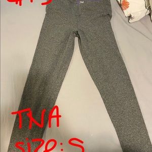 TNA Leggings